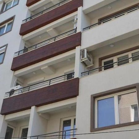 Serenity Apartments Skopje Bagian luar foto