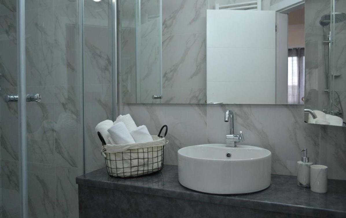 Serenity Apartments Skopje Bagian luar foto