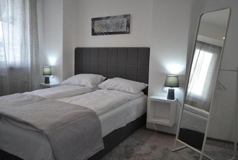 Serenity Apartments Skopje Bagian luar foto